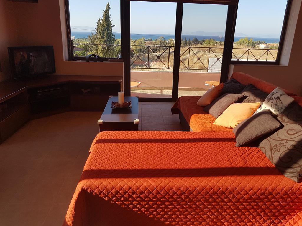 Melina'S Apartments Kalavárda Dış mekan fotoğraf